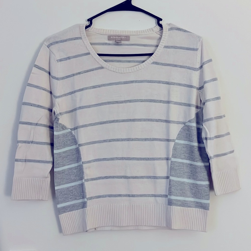 Banana Republic Factory cream crew neck sweater.